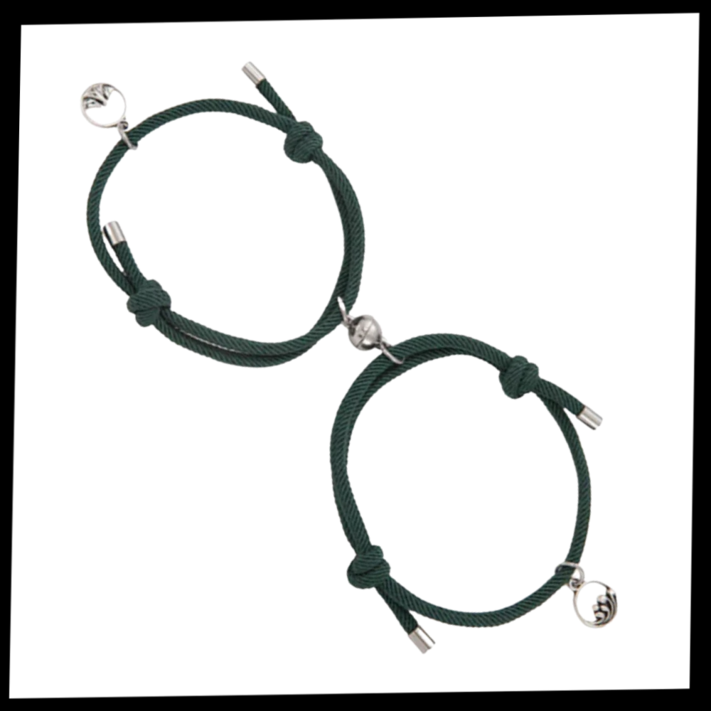 Set of 2 Magnetic Bracelets for Couples - Ozerty