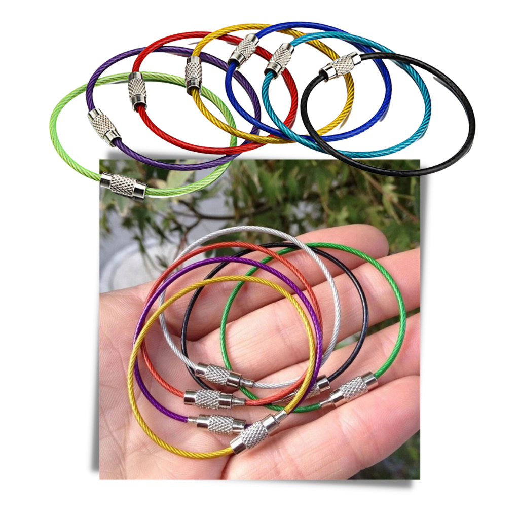 Pack of Flexible Wire Keychains - Ozerty